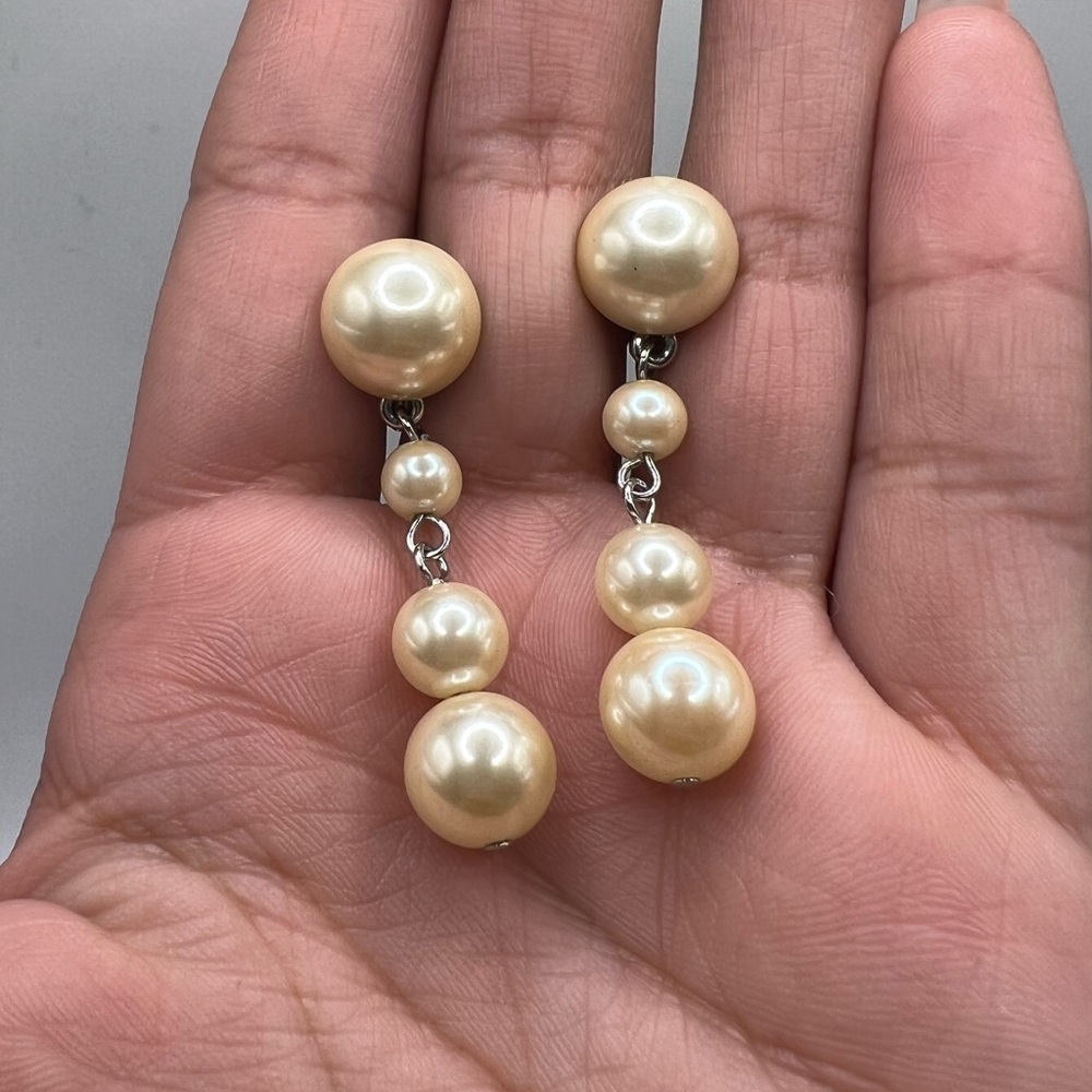 Liz Claiborne Faux Pearl Clip-On Dangle Earrings – Signed LCI